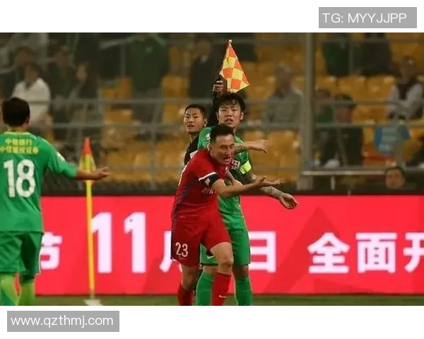 中国男篮队迎战克罗地亚强强对决引发球迷热议与期待 中国男篮队迎战克罗地亚强强对决引发球迷热议与期待